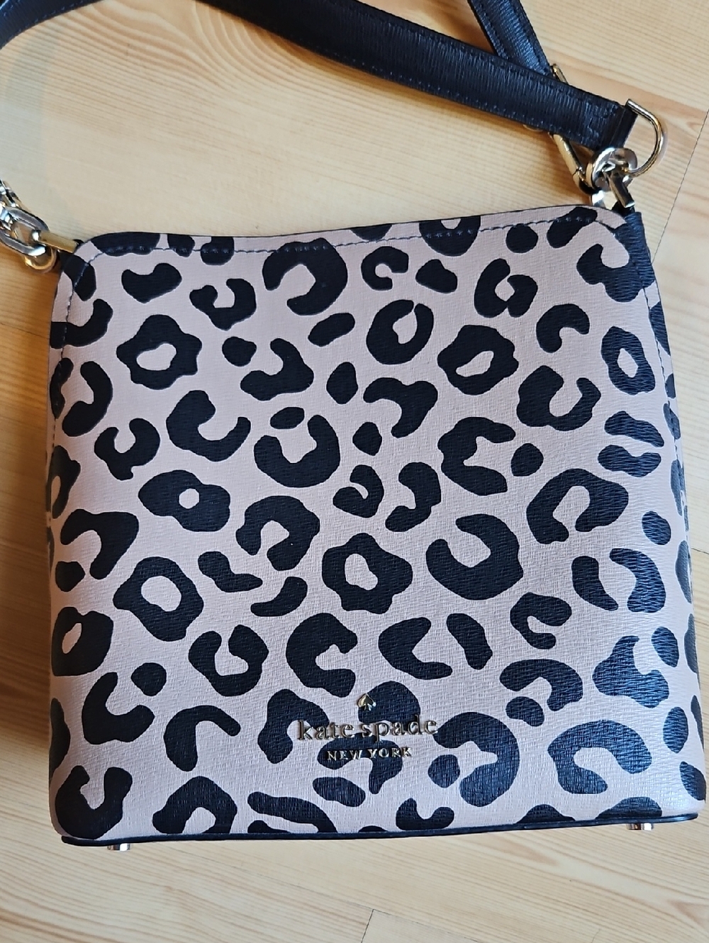 Kate Spade Leopard Print Crossbody Bag in Black & Cream - Picture 2 of 4